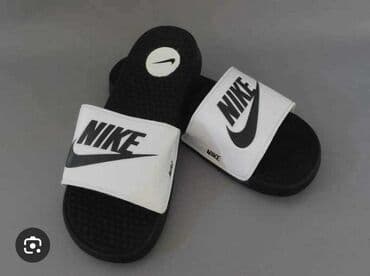 letnji kompleti za punije osobe: Beach slippers, Calvin Klein — 6
