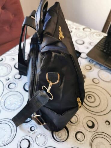 nike rančevi ženski: Ranac/torba-1900din Zenska torba sa skrivenim rajfeslusom cini je i — 8