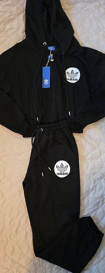 ženske bunde: Komplet trenerki – crne, pamučne, sa printovima brendova - Tip — 2