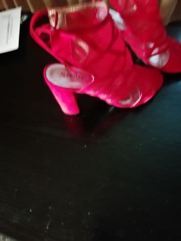 crne sandale platforma: Sandale, 38.5 — 2