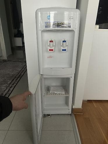 usb kabl za punjac samsung: Prodajem aparat za vodu u kompletu sa dva balona od po 18.9L.  Sve je — 2