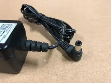 polovni tableti na prodaju: #0855 Adapteri za D-Link (AC/DC); Dva modela: Model 1: 5V; 550 mA; — 5