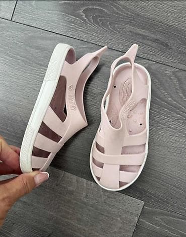 krznene sandale: Sandalice za more, veličine 26/27 — 1