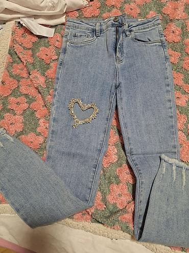 Helanke, biciklistički šortsevi: Farmerke, velicine S. Svake po 1000 — 4