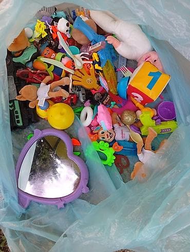 organizator za igracke lidl: Veliki set dečjih igračaka – različiti modeli i tematske figure — 5