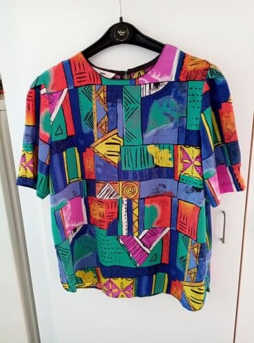 7Arrows, L, Geometrical, color - Multicolored at lalafo.rs 7Arrows, L, Geometrical, color - Multicolored