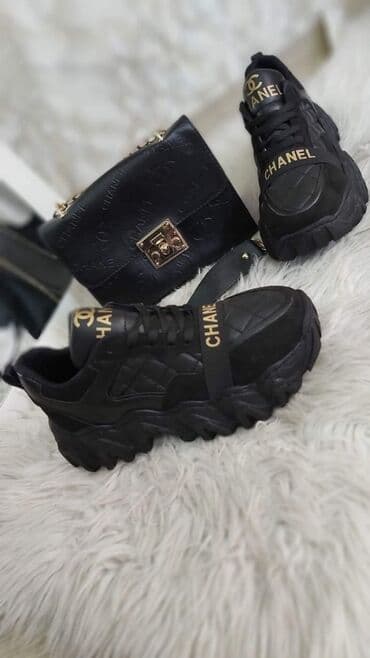 planeta asics patike: Set — 1