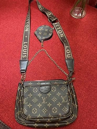 guess torbe polovne: Louis Vuitton replika Monogram set – torba sa prilozima - Model u LV — 1