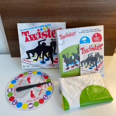 Twister drustvena igra Malo koriscena,u super stanju Original kupljena