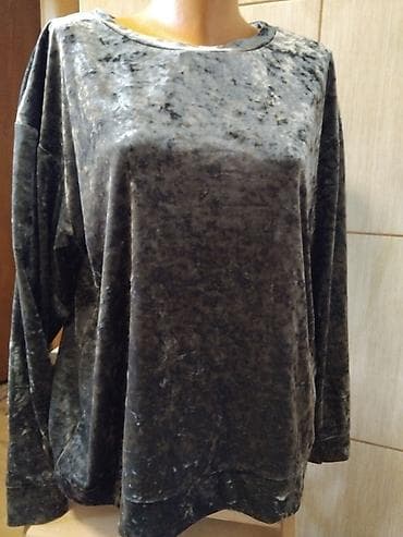 Ženska bluza, L veličina. Materijal poput pliša. Siva boja koja se