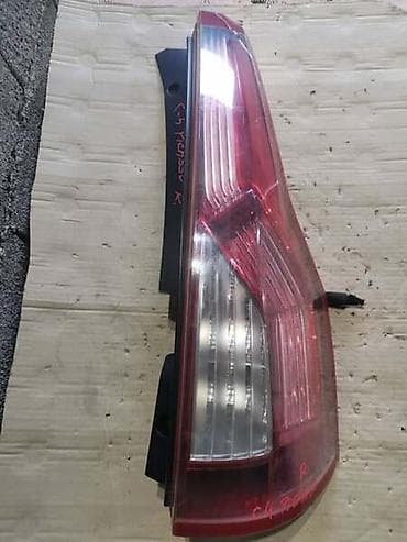 STOP SVETLO DESNO ZA CITROEN C4 PICASSO OD 2006. DO 2013. GOD. |