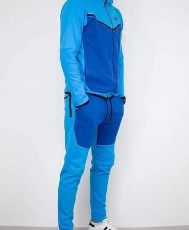 nike tech fleece trenerke komplet: Top Ponuda . NIKE TECH FLEECE TRENERKE Cena 4400 dinara Veličine S M — 1