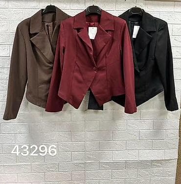stradivarius sakoi: Sako: 2.900dinara
S M L — 4