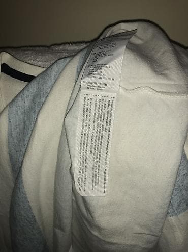 Kućna odeća: Original Holister majica M 100% cotton Ramena 46cm, duzina 74cm TOP — 4