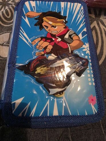 Džemperi i rolke: Ružičasti pernic/torbica za školski pribor sa motivima princeza - — 5