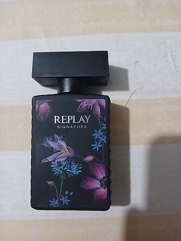 kutija za burme: Replay Signature – Eau de Parfum za žene. Italijanski. - Brend — 1