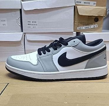 planina ub: Nike Air Jordan 
41-46
3300din
PS✨ — 2