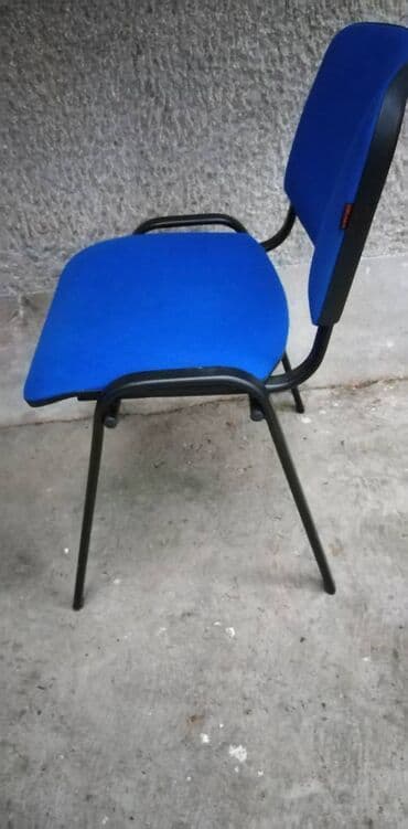 set trpezarijskih stolica: Trpezarijska stolica Sfinga metalna,samo 1 kom. ispravna — 3