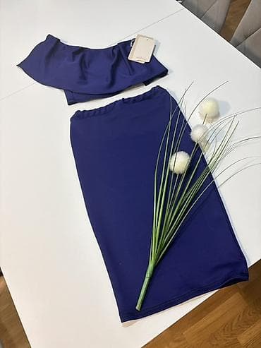 elegantní crop top: Dvodijelni komplet – suknja i crop top - Boja: tamno plava (royal — 2