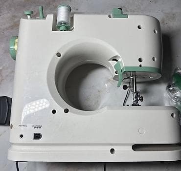 mini klíma: Prenosiva šivaća mašina je dizajnirana za početnike i kućnu upotrebu — 3