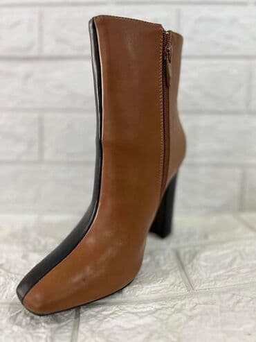 grubin obuca beograd: 36 do 41
2850

din.
Extra kvalitet — 3