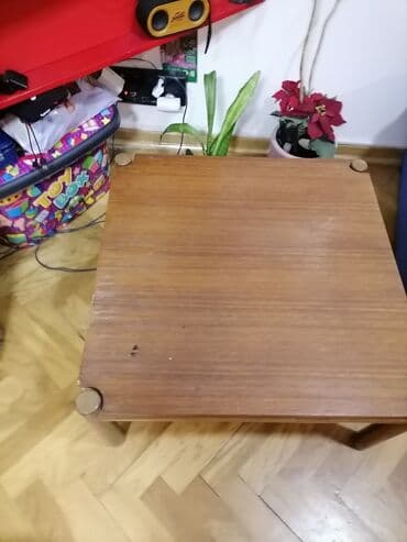 ikea fioke za igracke: Stočić za dnevni ili. Ispravan. Oko 65/65/37. Ima dva ista. A — 7