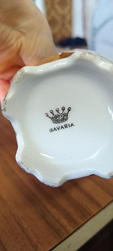 kesice za led: Porcelanski čajnik “Bavaria” sa zlatnim prelivom i motivima Venecije — 3