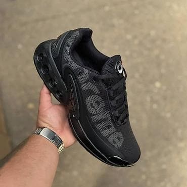 Donji delovi trenerke: Muske patike 
41-46
3500 dinara
mn — 2