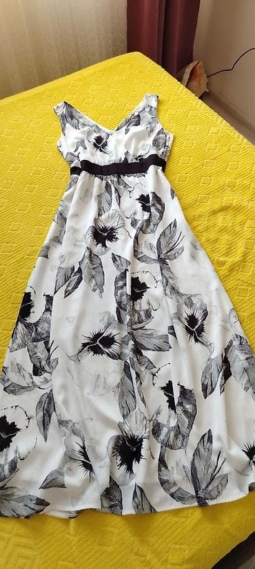 torbe alex max: Prelepa maxi haljina brenda H&M, vel 42 ili L/XL, zakopčava se sa — 6