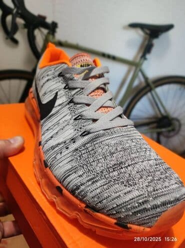 Sweatpants: Trainers, size - 46 — 10