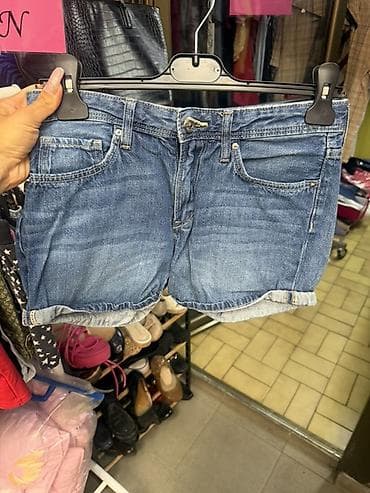 Ženske teksas šorts pantalone – više modela i nijansi svi u S vel . Po na lalafo.rs Ženske teksas šorts pantalone – više modela i nijansi svi u S vel . Po