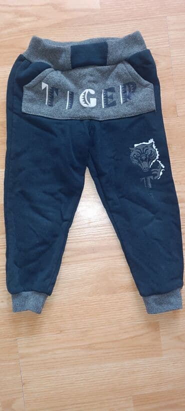 tech fleece beograd: 98, bоја - Siva — 1