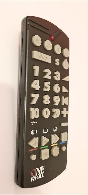 ▪︎ Univerzalni daljinski upravljač One For All 4 "Big Easy"