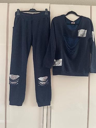 lacoste deca: Duks + trenerka komplet, tamno plave boje sa šljokicama - Dva dela — 4