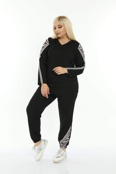kupaći za punije osobe: Modeli za punije dame
Cene 3499 din 
Veličine 2XL, 3XL, 4XL — 27