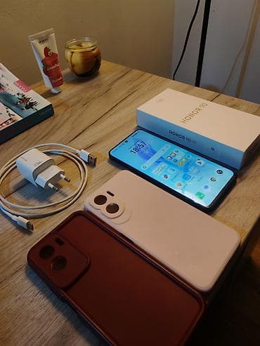 Auto elektronika: Honor 90 Lite, 256 GB, bоја - Crna, Otisak prsta, Dual SIM, Face ID — 1