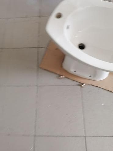sudopera element: Keramički set za kupatilo – lavabo sa postoljem i bide - Materijal — 6