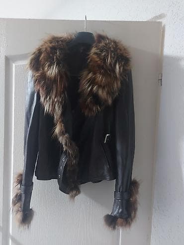Nove kozne jakne,vel. l,xl,xxl. cena 7000 din. moze preuzimanje licno
