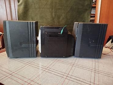 Zvučnici i stereo sistemi: AIWA micro linija. Nema daljinski. Cd ne radi. U zvucnicima cagrlja — 8