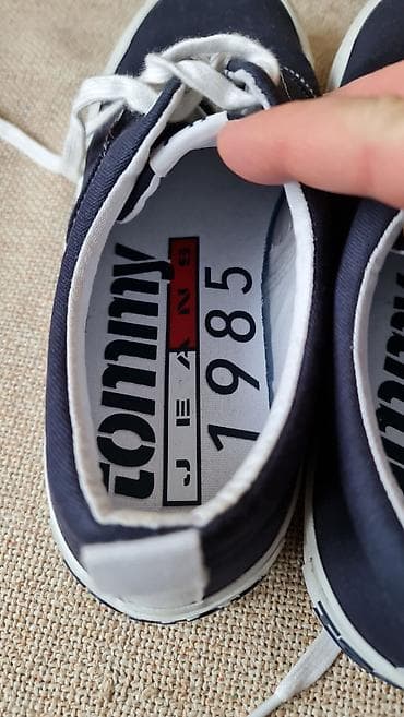 roma m: Tommy Jeans muške platnene patike - Model: niskoprofilne casual — 9
