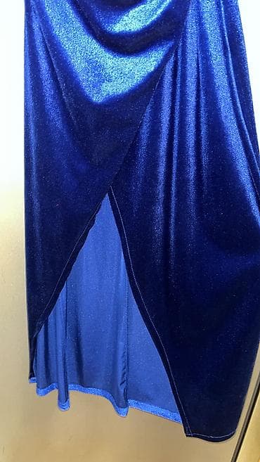 halteri h: Nikad nosene velicina s 
Cena za obe — 2