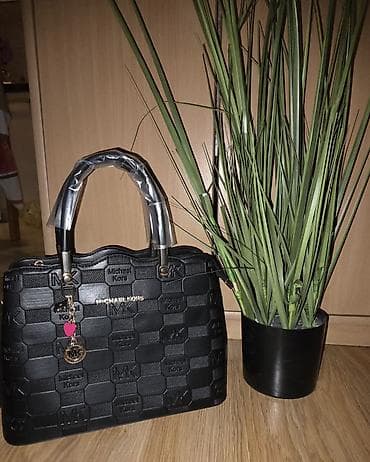 michael kors cizme: GUESS LOUISS VUITTON MICHAEL KORS. Elegantne damske torbe – crna — 3