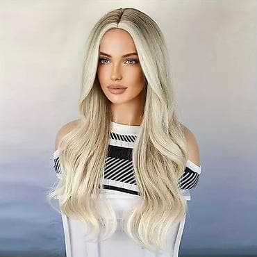 ljubicasti sampon lilly: Duga talasasta perika – balayage plavuša s tamnijim korenom - Stil — 8