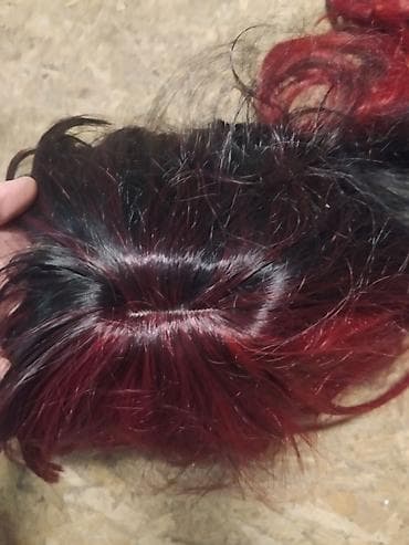 sako l: Perika dugačka,polukovrdžava,crveno - crna,ima šiške,prelepa — 8