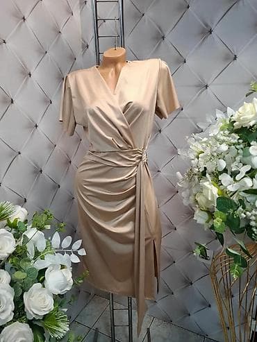 haljine na preklop: Elegantna midi haljina sa preklopom i asimetričnim pojasom - Kroj — 2