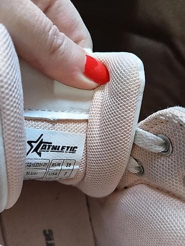 patike džordanke: Ženske patike Athletic – visoki model - Brend: Athletic - Veličina — 4