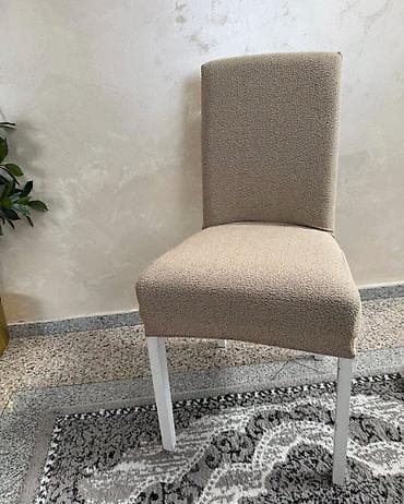 Rastegljive navlake za stolice bez karnera 
6 komada samo 2850 dinara