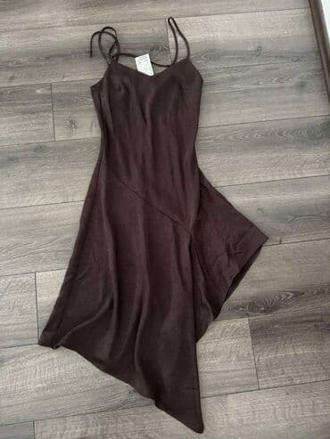 moderna odeća: H&M XS (EU 34), bоја - Crna, Na bretele — 1