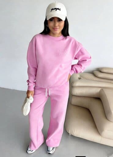 Ženski komplet trenerke – dukser i pantalone širokog kroja. - — 2