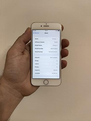 punjac za iphone cena: Iphone 7 beli sim free icloud free, sa 128 gb memorije. Telefon je ok — 6